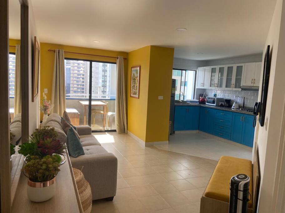 Apartment 10mo Piso, Piscina, Jacuzzi Y A Pasos De La Playa Cartagena