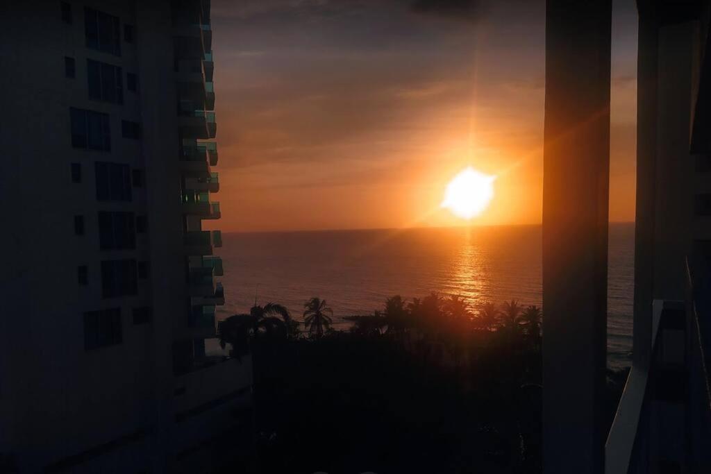 10mo Piso, Piscina, Jacuzzi Y A Pasos De La Playa Apartment *