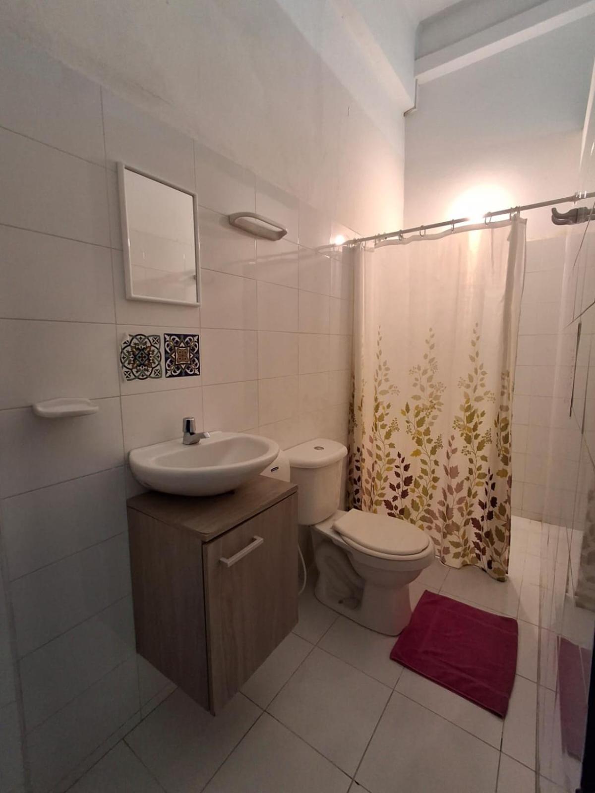 1811 Hostal