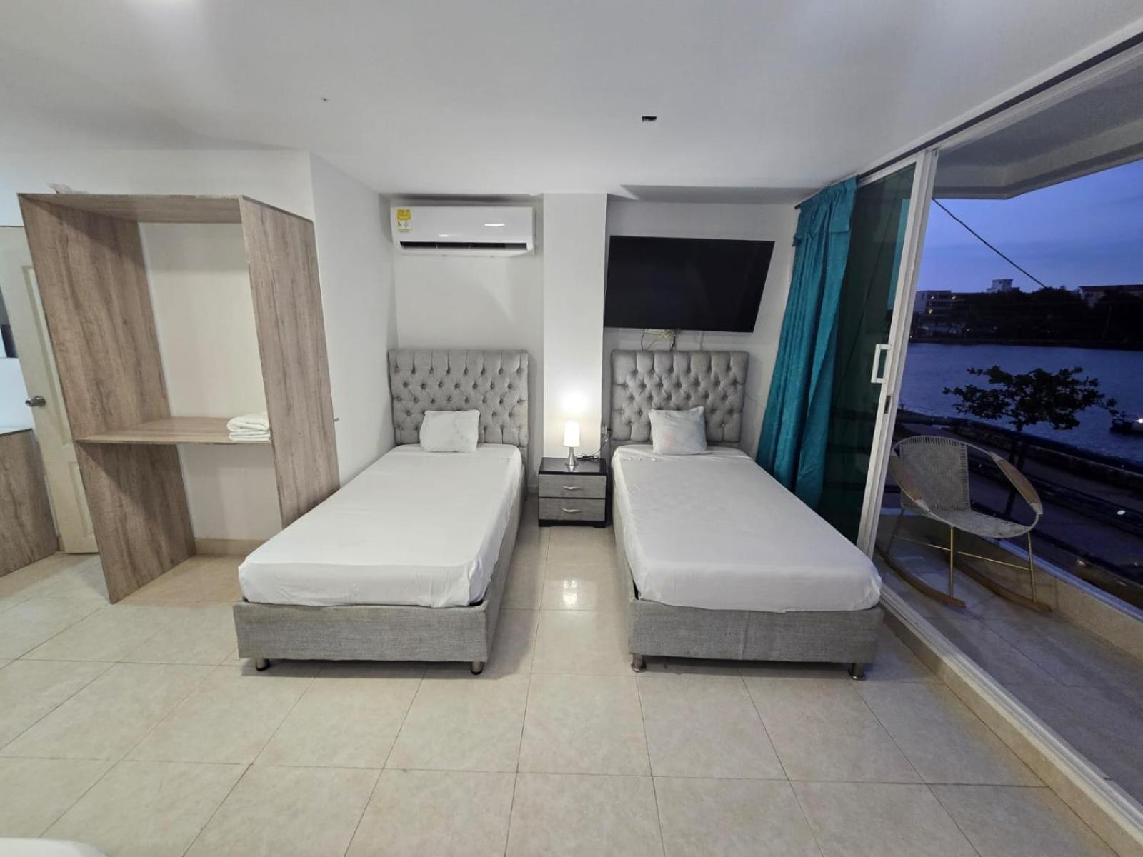 Aparthotel Marina Del Rey Gaitan *
