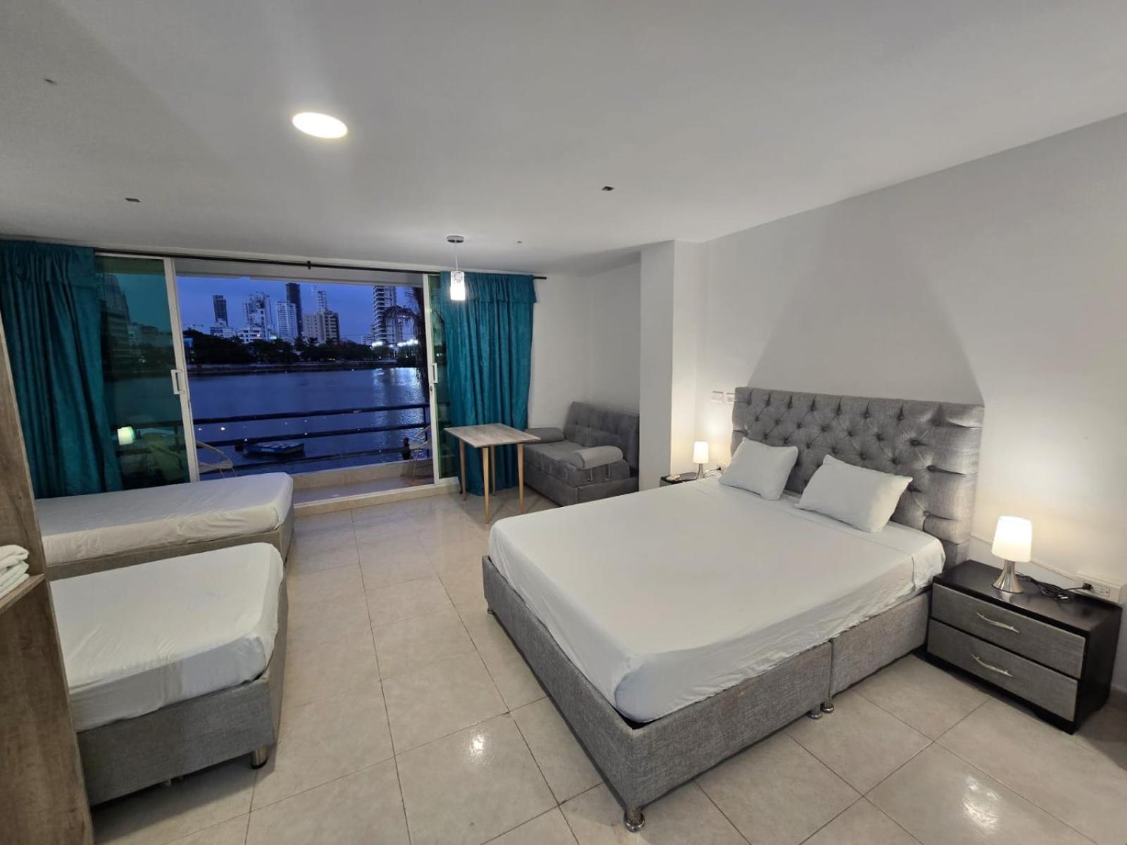 Aparthotel Marina Del Rey Gaitan Cartagena