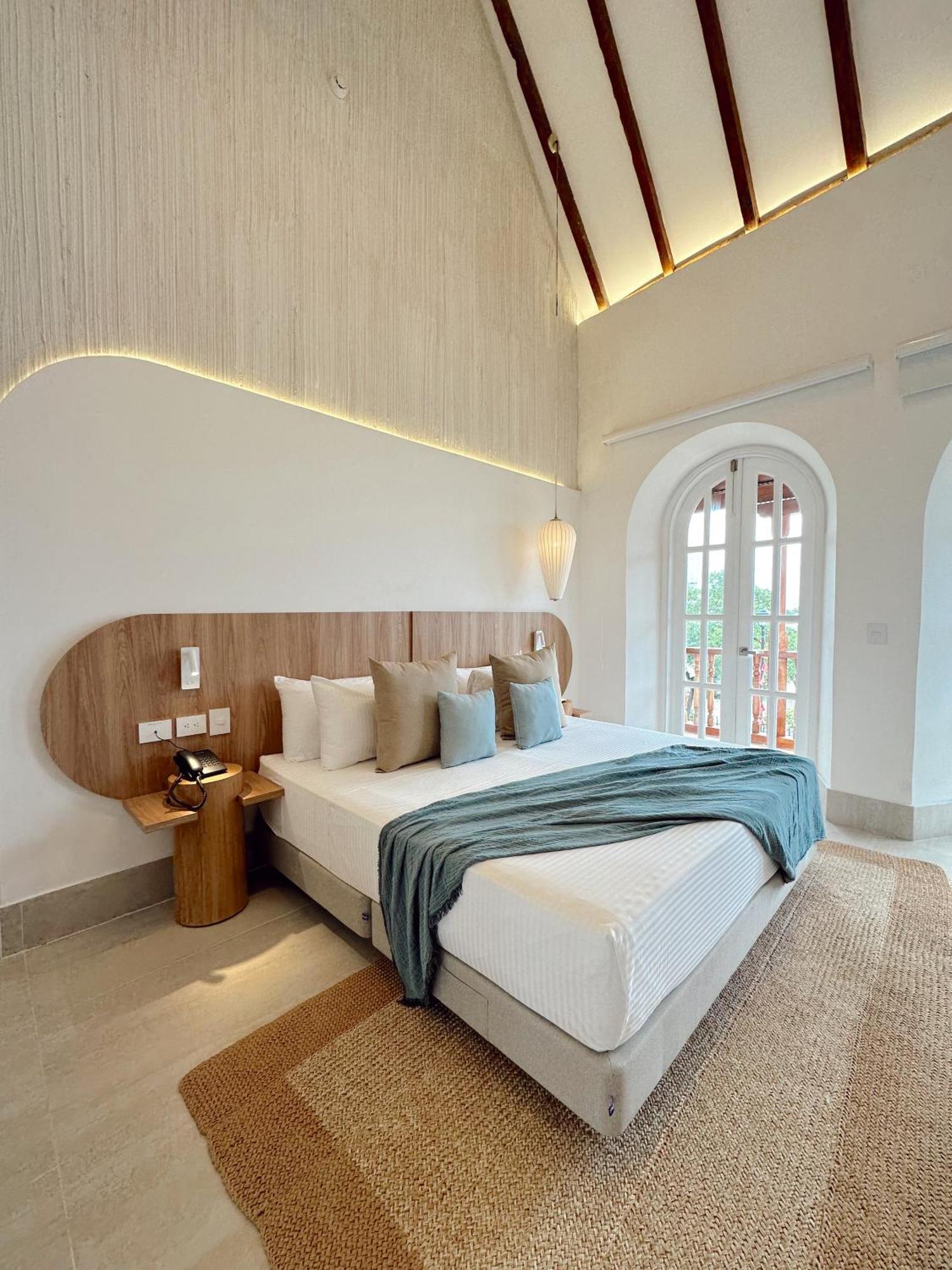 Casa Bugo Arsenal Hotel 4*