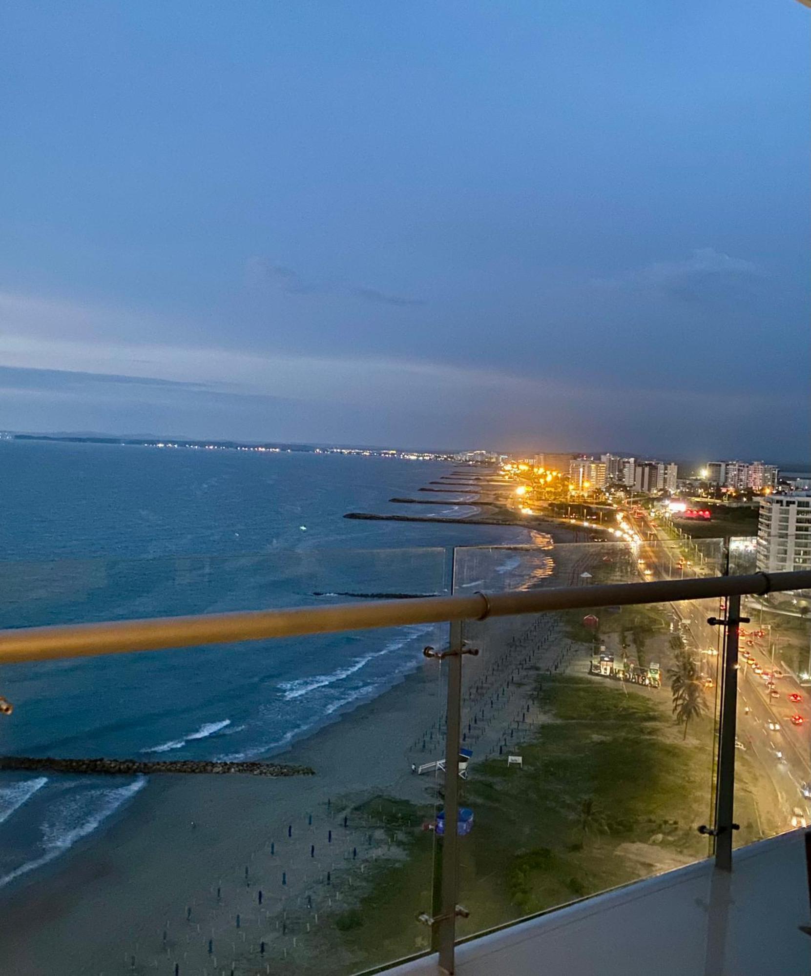 Paraiso Frente Al Mar Caribe En Cartagena. *