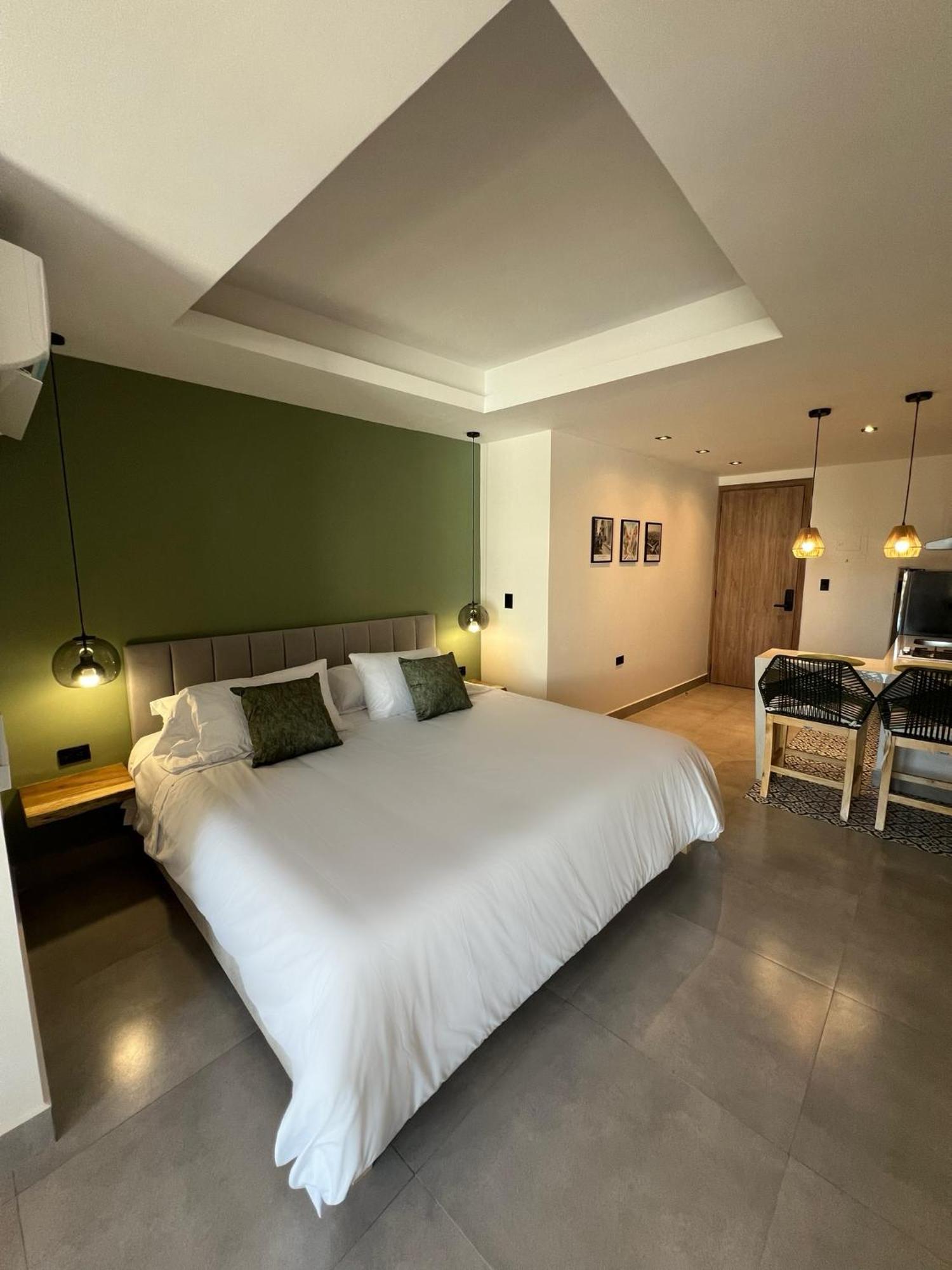 Apartahotel De La Cruz
