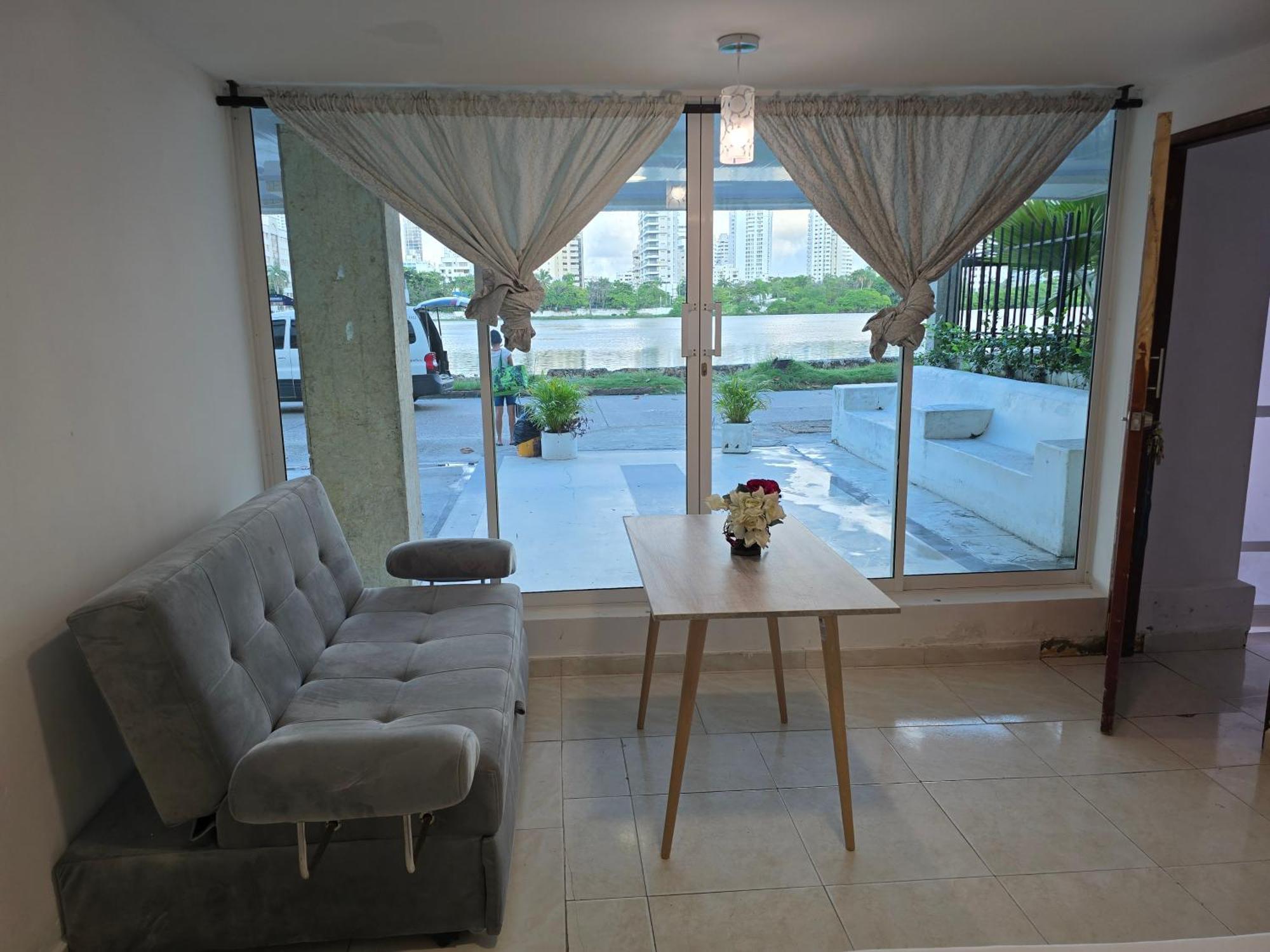 Aparthotel Marina Del Rey Gaitan