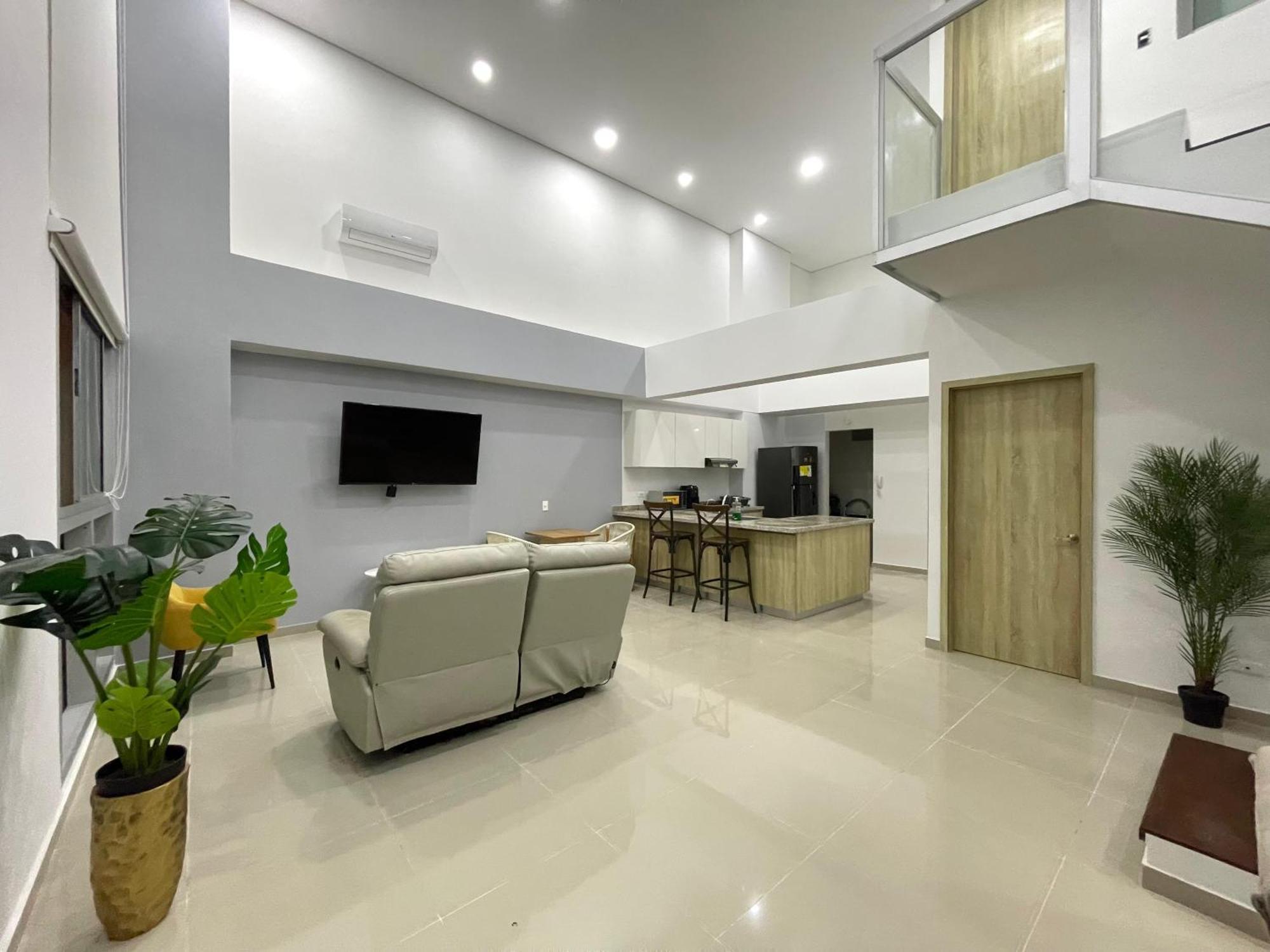 Apartment Duplex Penthouse Lujo Y Elegancia Con Vista Al Mar