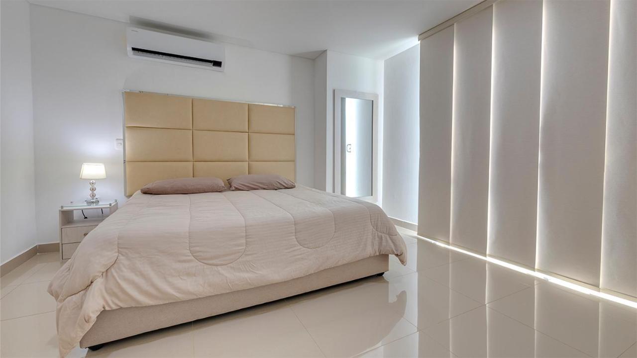 La Frontier Luxury Penthouse Apartment Cartagena