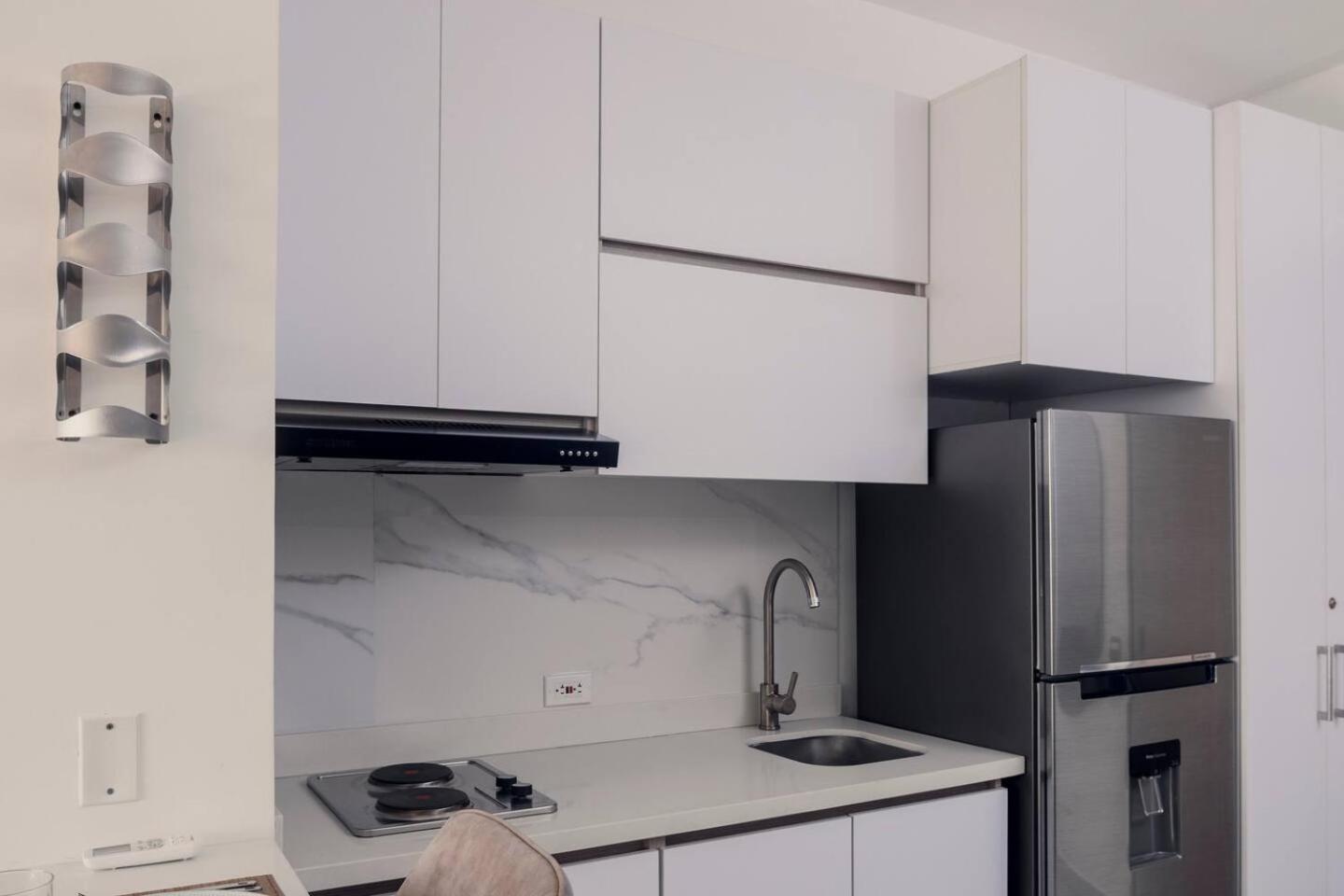 Apartamento Brand New Front In With Pool View