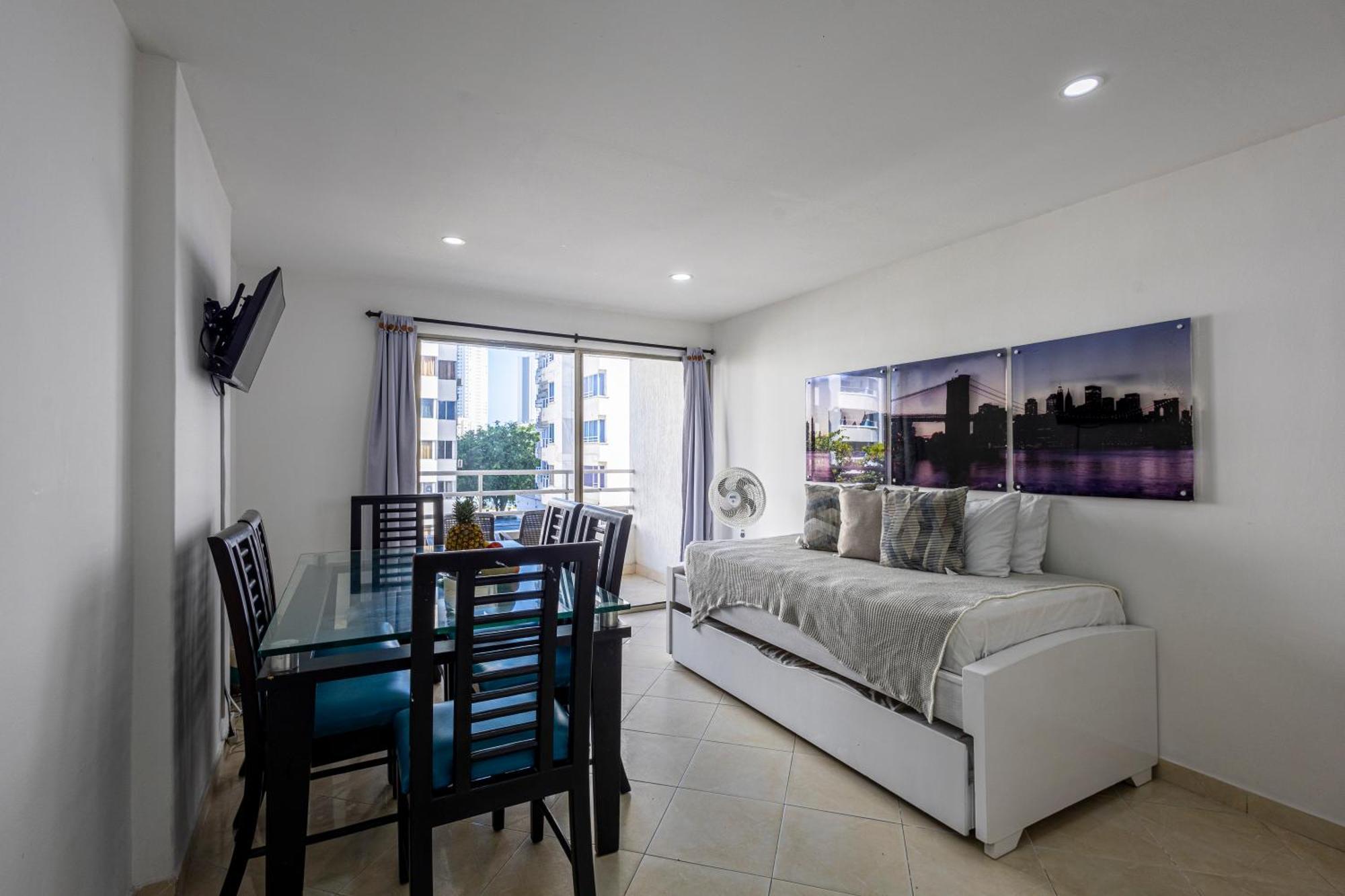 Caribbean Paradise - Livin Colombia Apartment