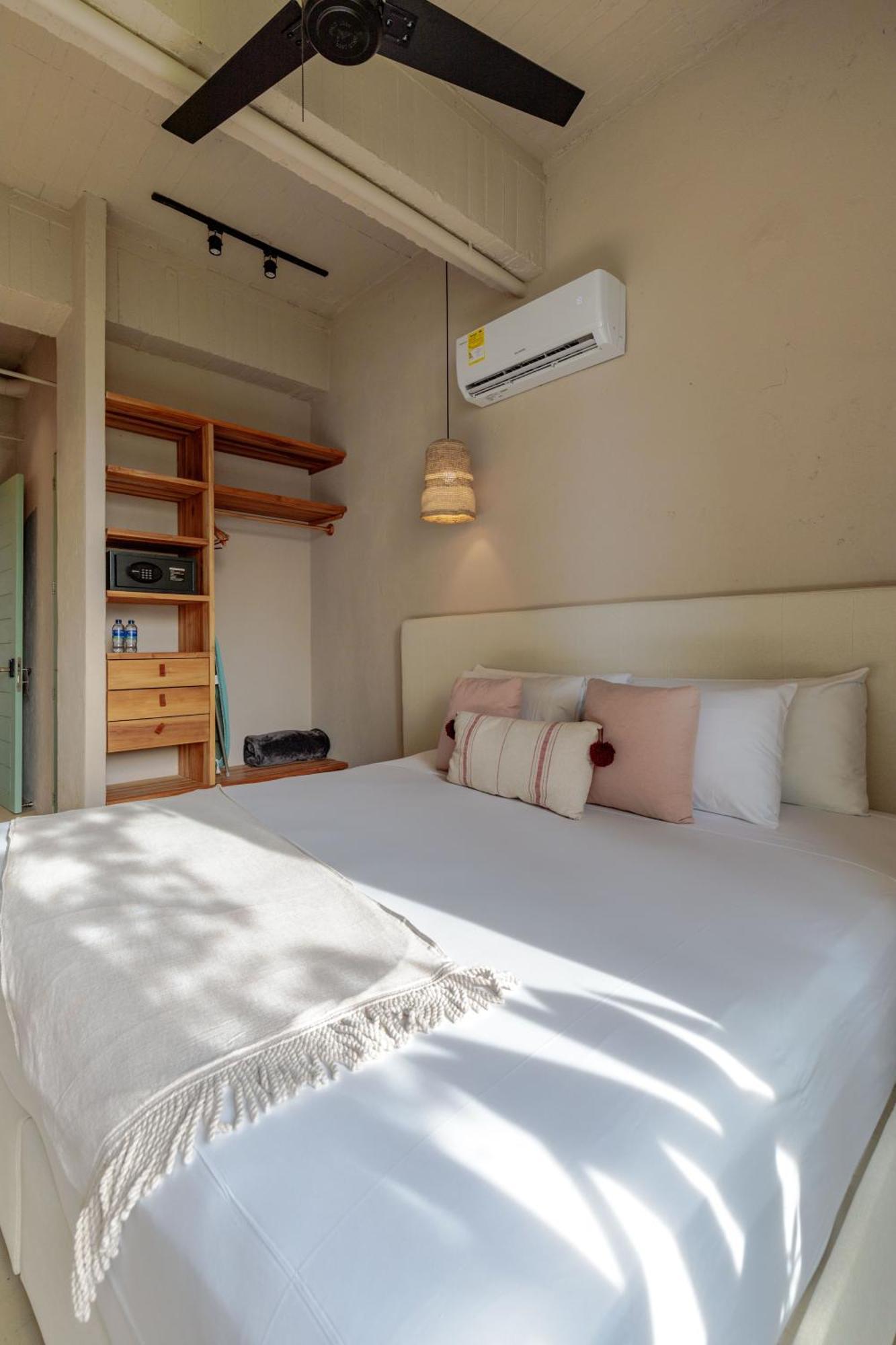 Aparthotel H-be9 Frente Al Mar Con Aire Acondicionado Y Wifi
