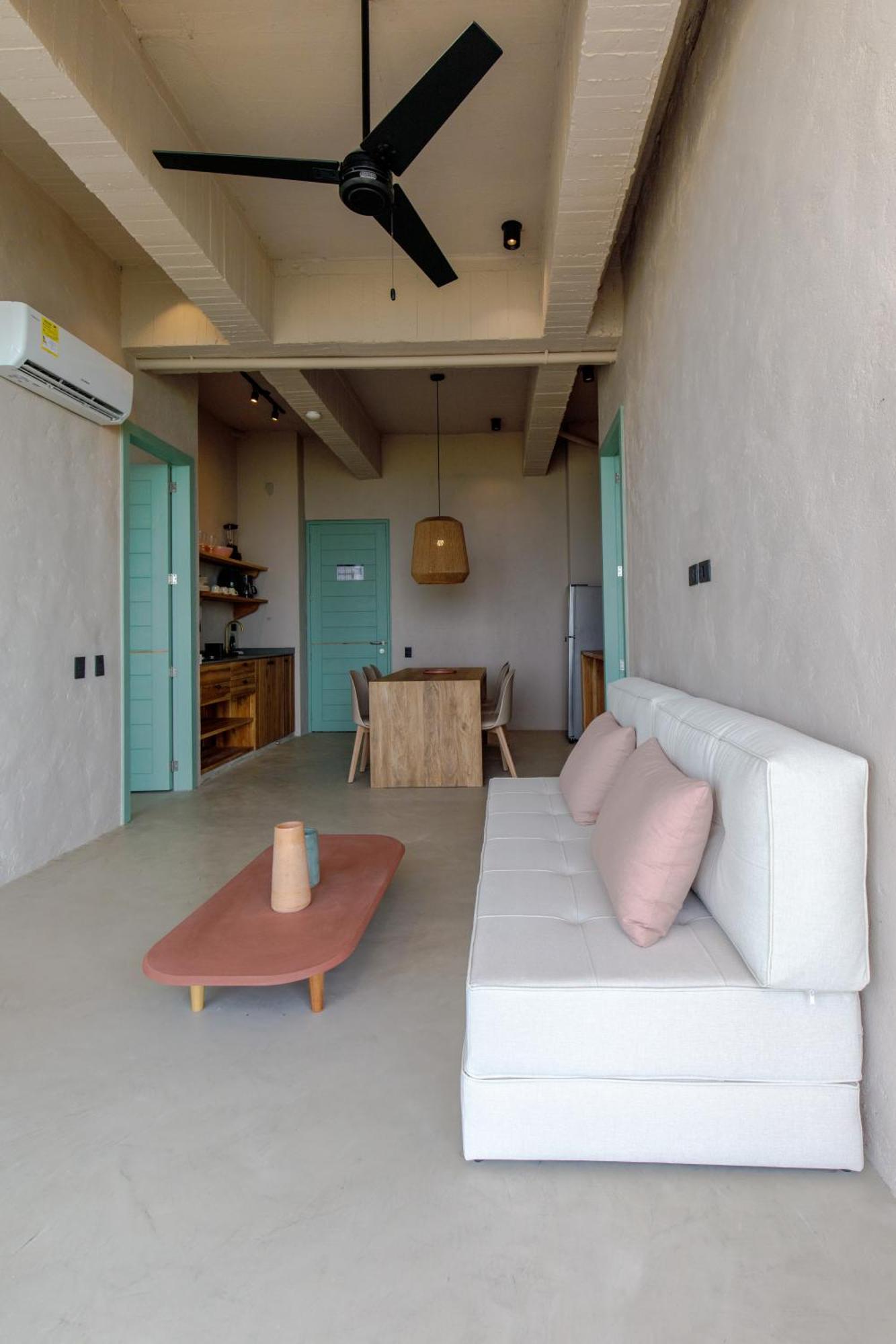 Aparthotel H-be9 Frente Al Mar Con Aire Acondicionado Y Wifi *