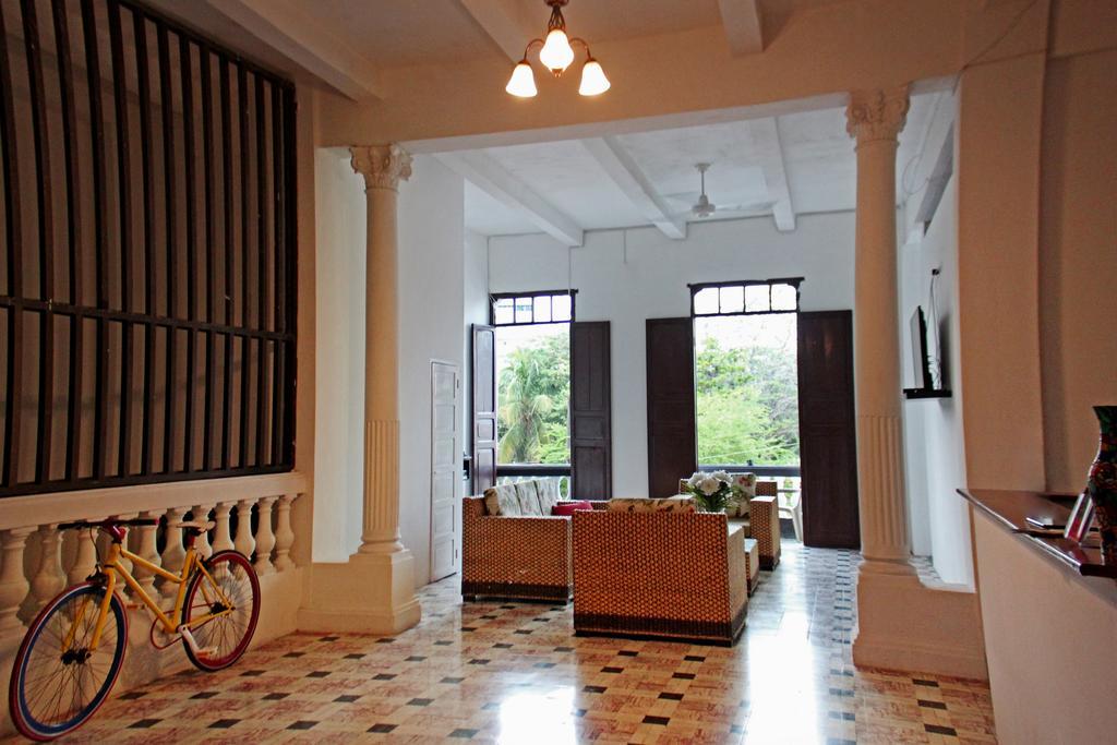 Hostal 1811