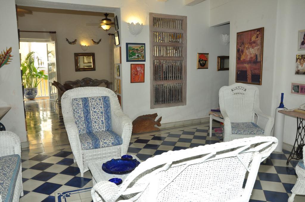 Hotel Casa Mantilla 3-37