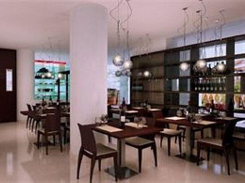 Nh Royal Urban Cartagena