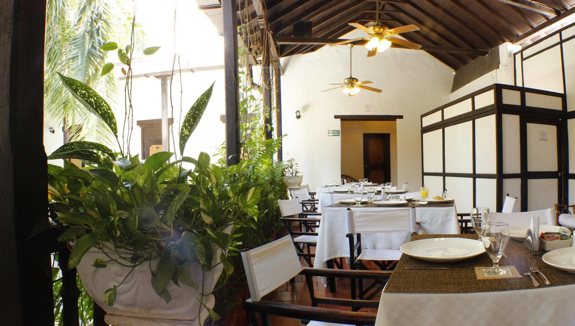 Centro By Dot Tradition 3*