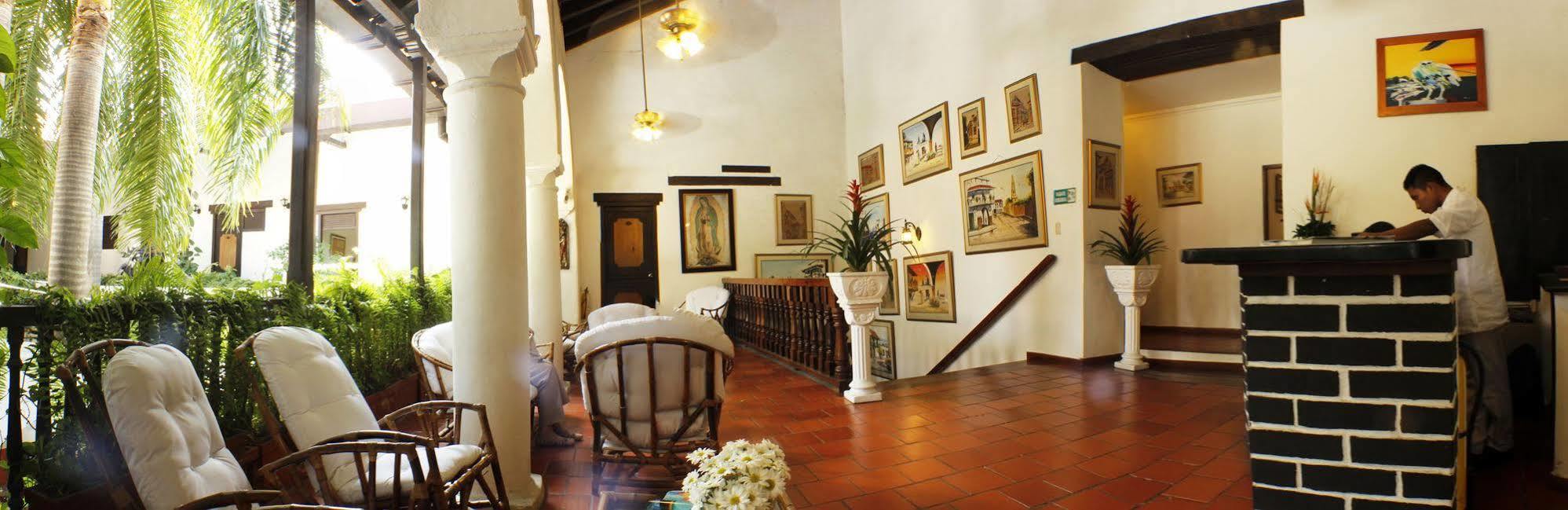 Centro By Dot Tradition