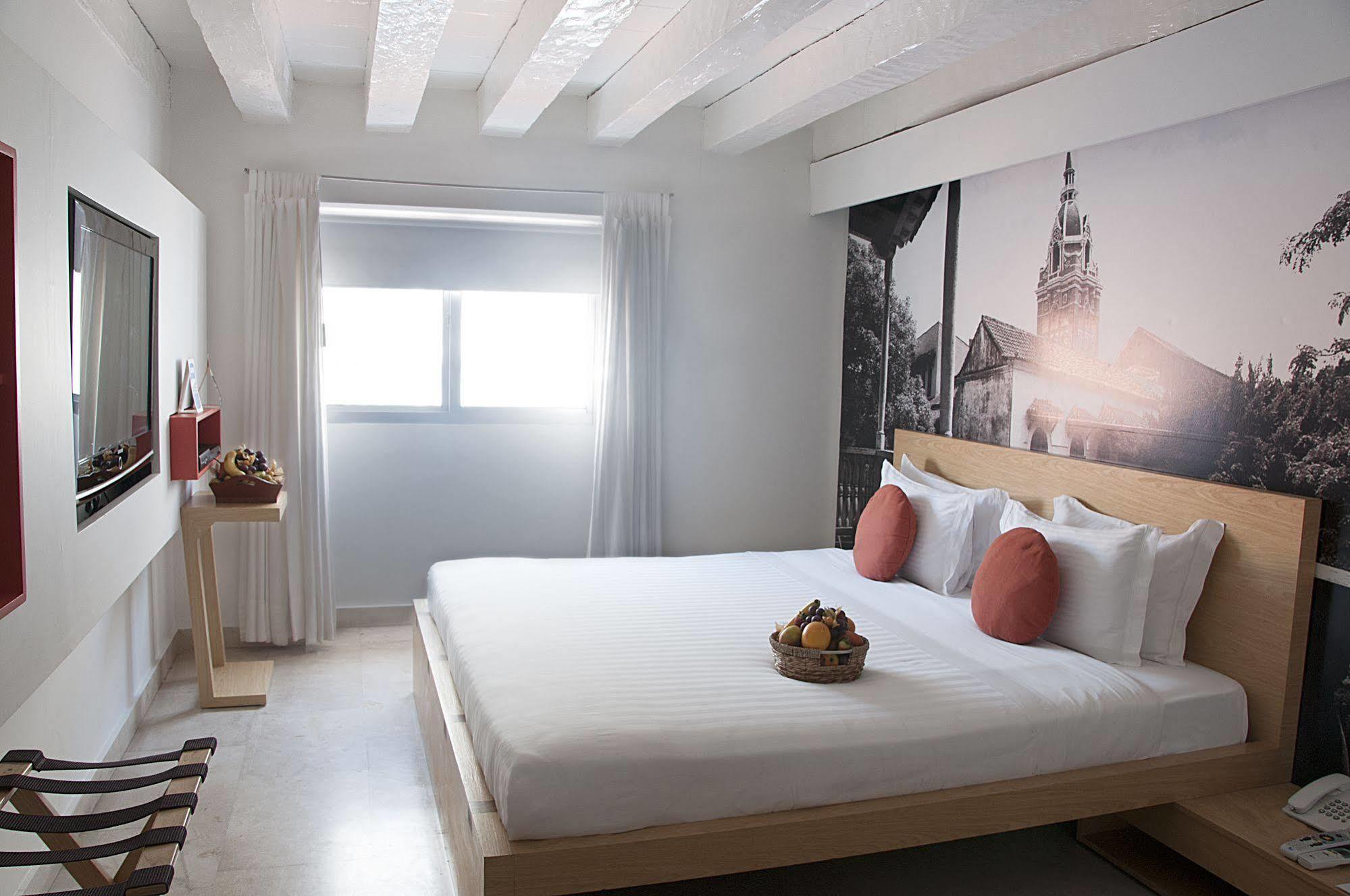 Hotel Delirio 4*