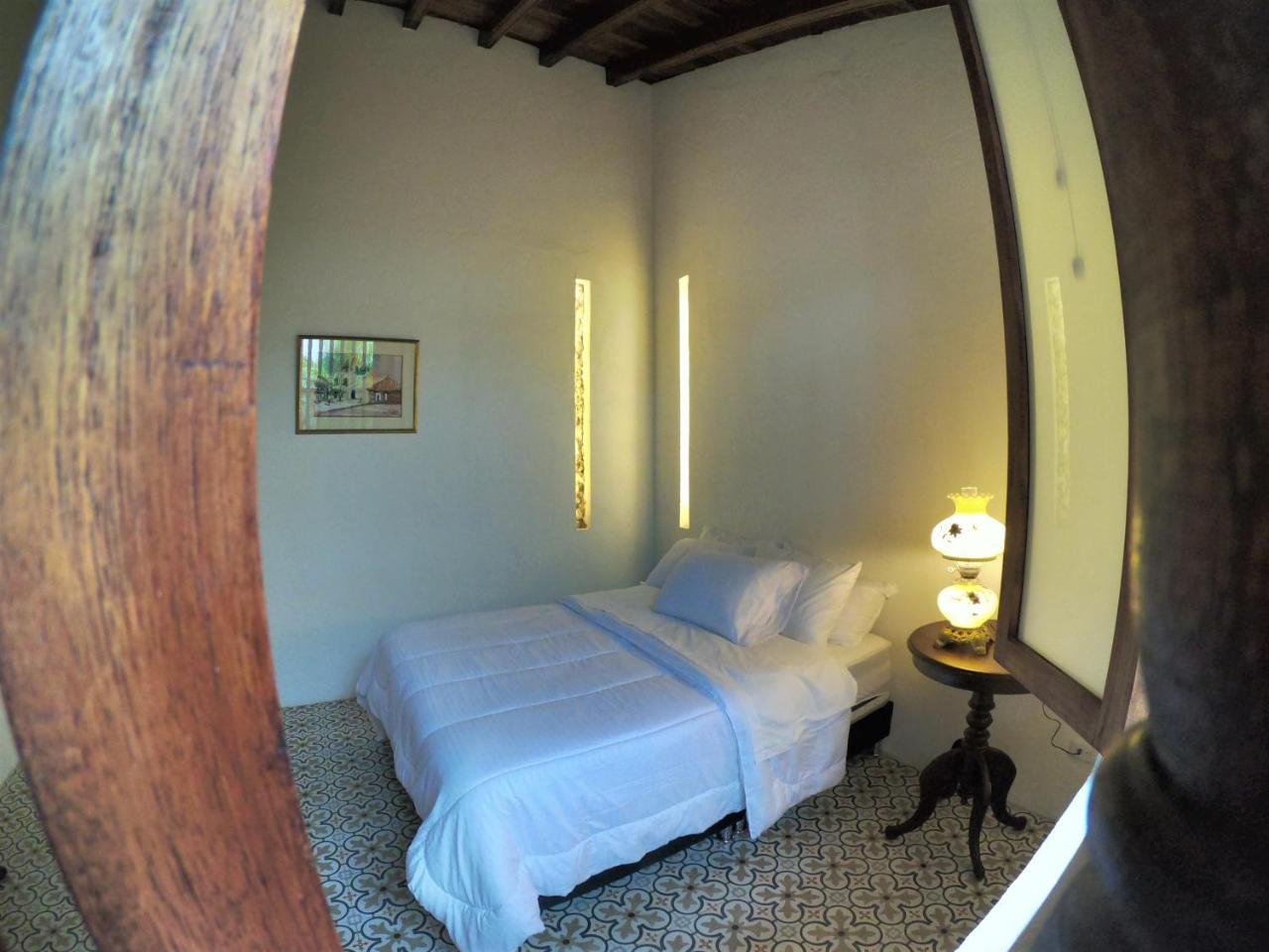 Acomodação com café da manhã  Columbus House Cartagena
