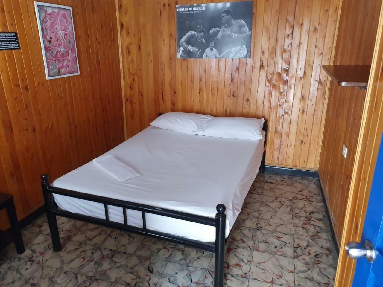 Mamabella Hostel *