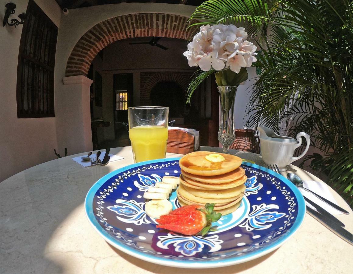 Acomodação com café da manhã  Columbus House