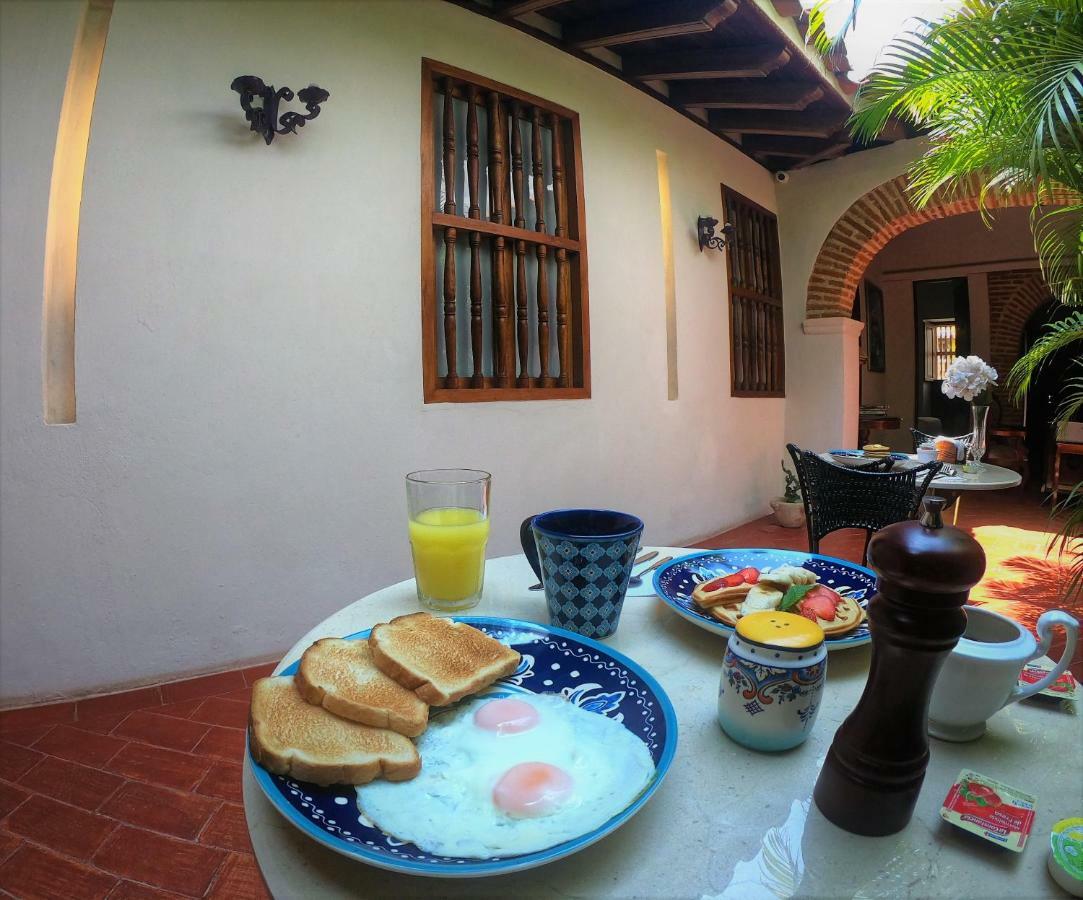 Acomodação com café da manhã  Columbus House Cartagena