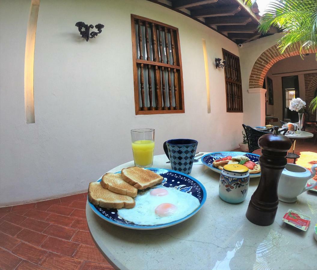 Acomodação com café da manhã  Columbus House
