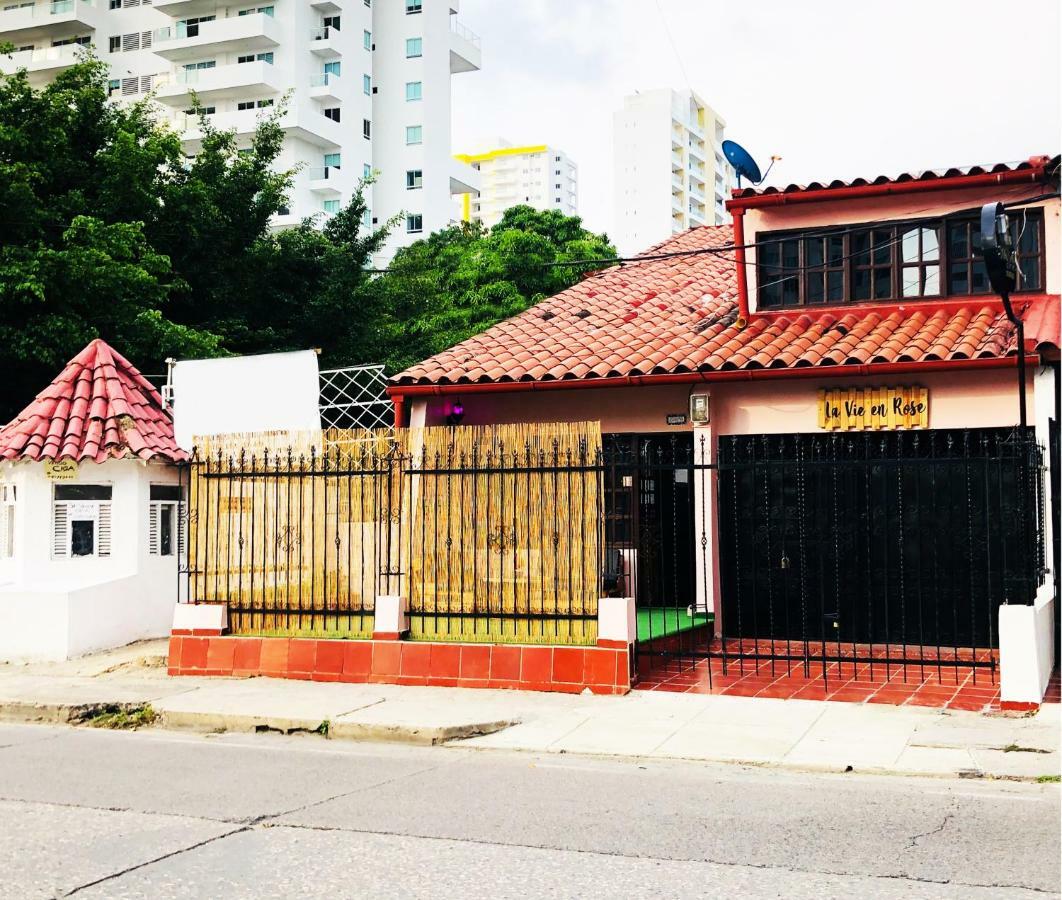 Hostal La Vie En Rose *