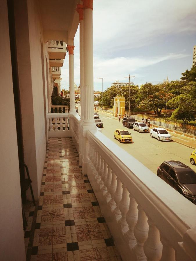 1811 Hostal *