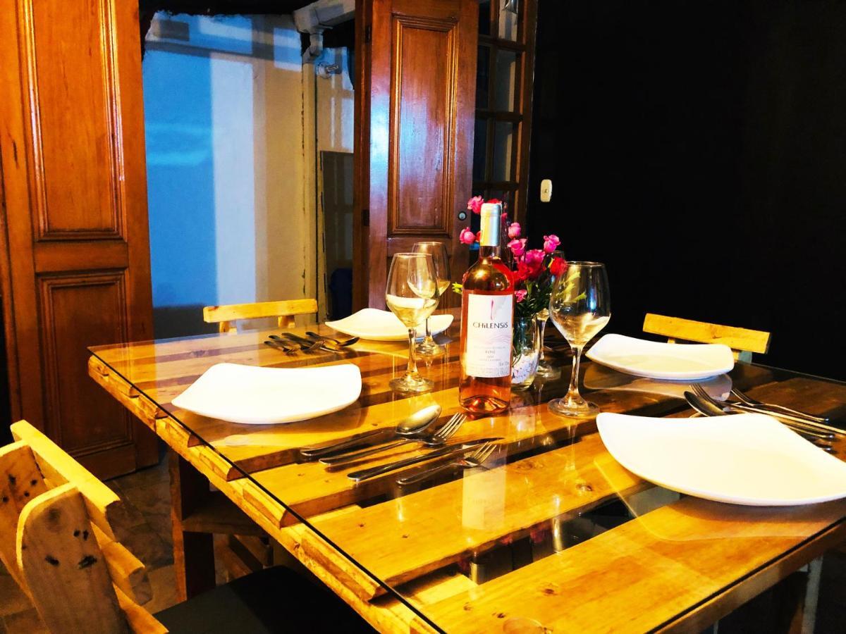 La Vie En Rose Hostal *