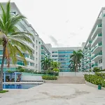 Edificio Acceso Directo Al Mar Primera Linea De Playa 2 Habitaciones