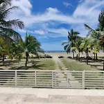 Loft moderno frente a la playa