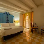 Casa Ambar Cavelier