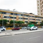 Apt En Edf Frente A La Playa Y Cercano Centro Historico 1-2