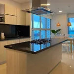 Modern 3BR in Cartagena