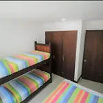 Edificio Acceso Directo Al Mar Primera Linea De Playa 2 Habitaciones