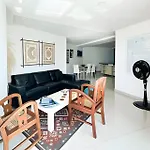Apartamento 2 Dormitorios Morros. Vista Mar