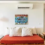Cozy New Apartment In The Old City