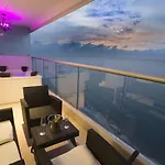 Empire Presidential Suite Private Jacuzzi