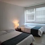 Cartagena Beach Condo - 1400 sq. Ft. (130 m2)