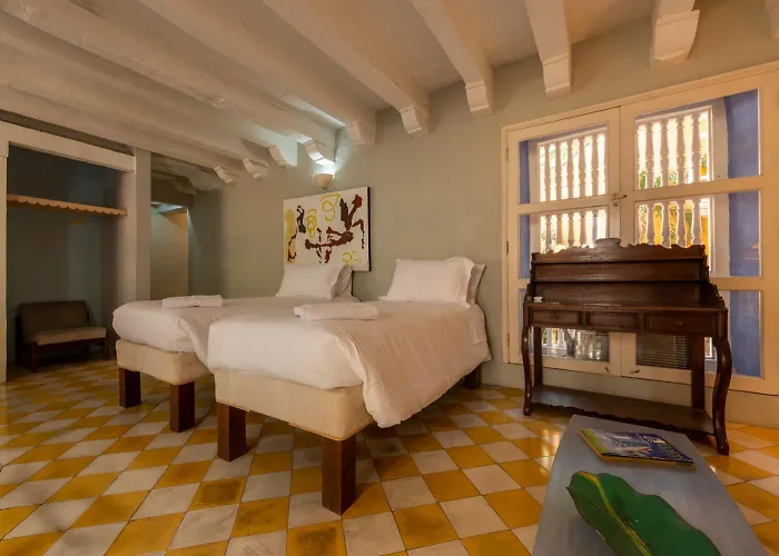Casa Ambar Cavelier