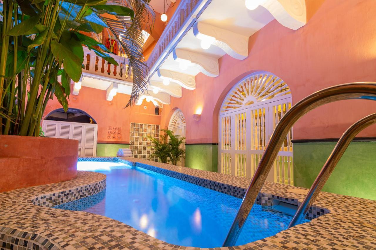 Hostel Casa Movida *
