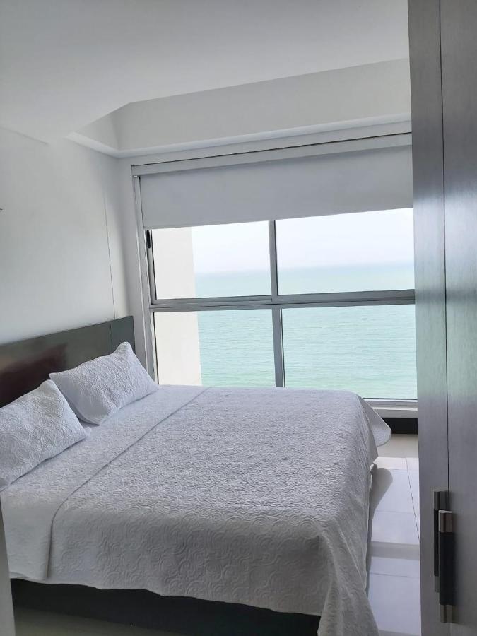 Palmetto Eliptic Luxury Beachfront Bocagrande Cartagena