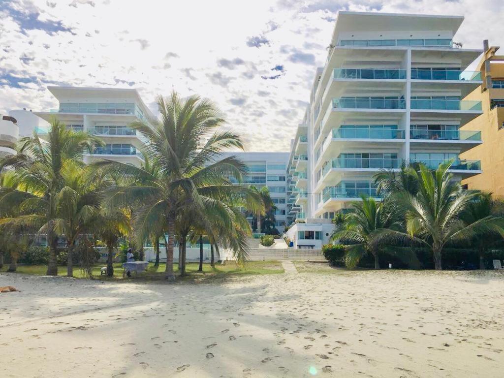 Edificio Acceso Directo Al Mar Primera Linea De Playa 2 Apartment *