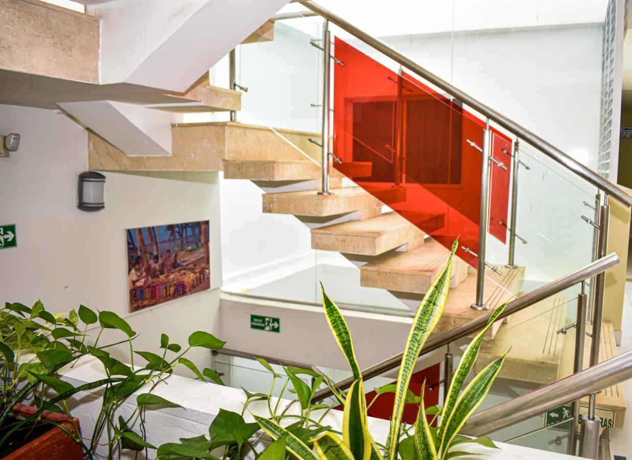 Hotel Isla Capri 3*