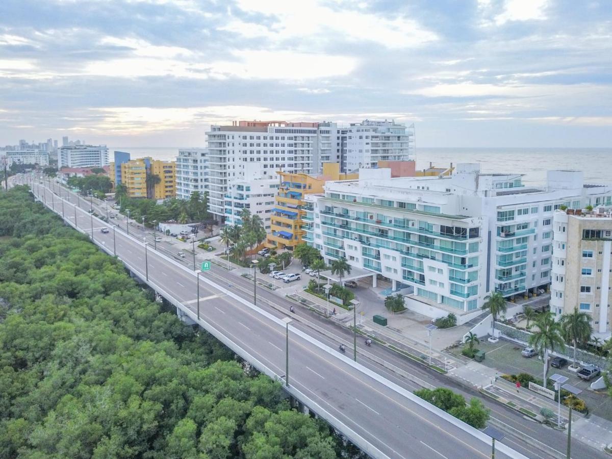 Edificio Acceso Directo Al Mar Primera Linea De Playa 2