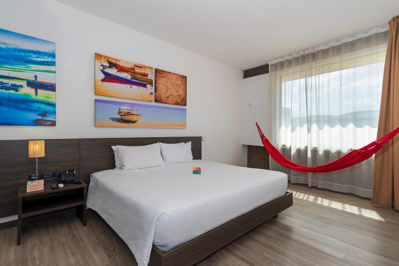 Pop Art Clc Mamonal Hotel Cartagena