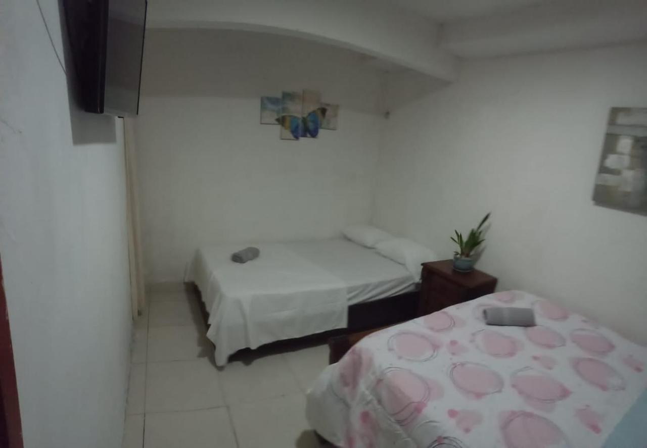 Casa Lunas De Homestay *