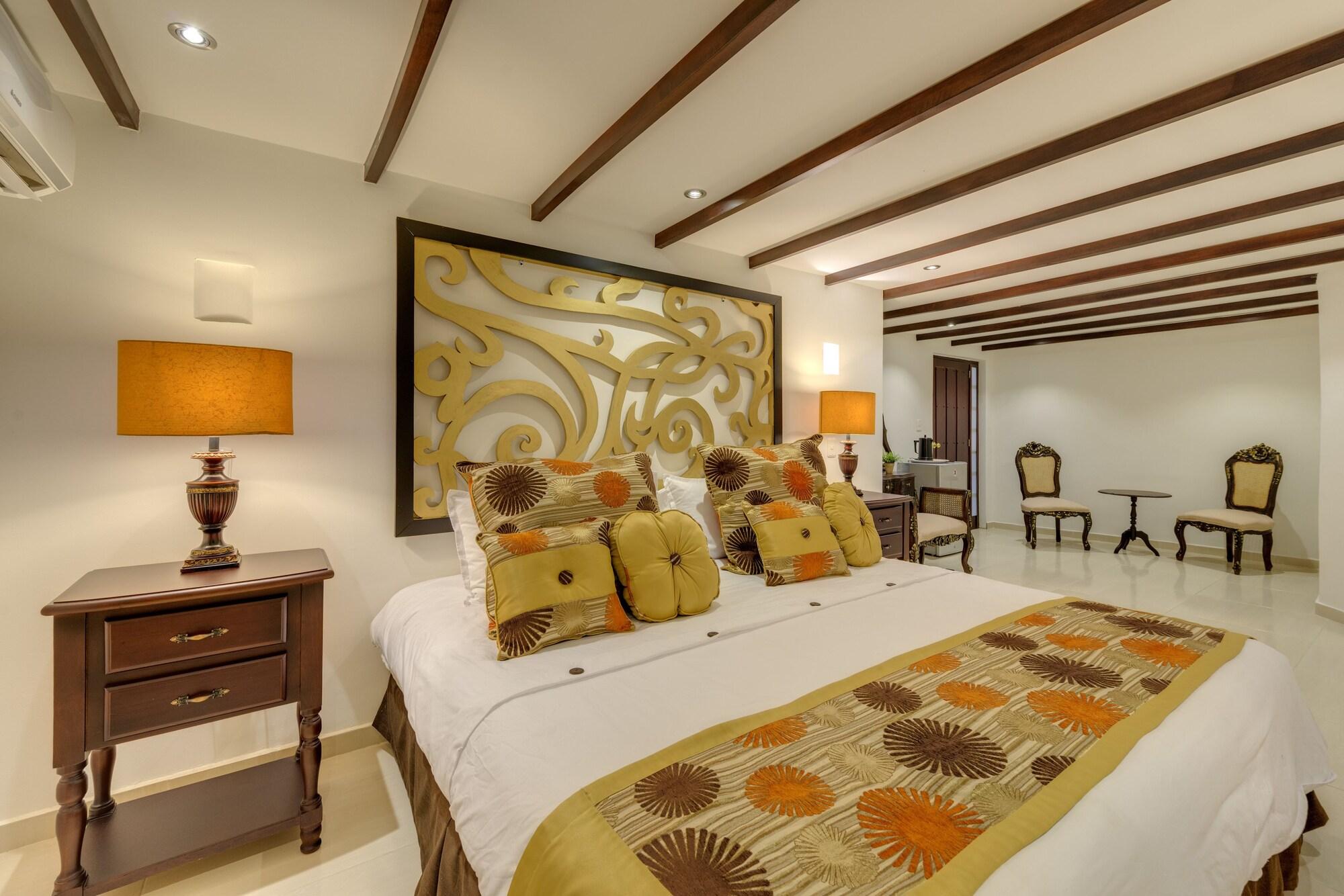 Dorado Plaza Calle Del Arsenal Hotel 3*