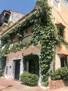 Dorado Plaza Calle Del Arsenal Hotel 3*