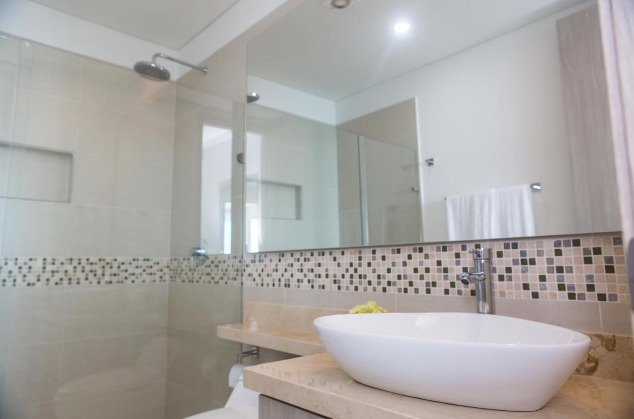 Propertiz Col Apartment